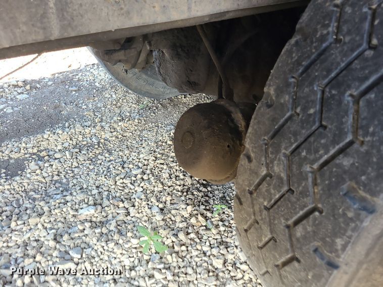 image for item NX9634 1991 Chevrolet Kodiak  dump truck