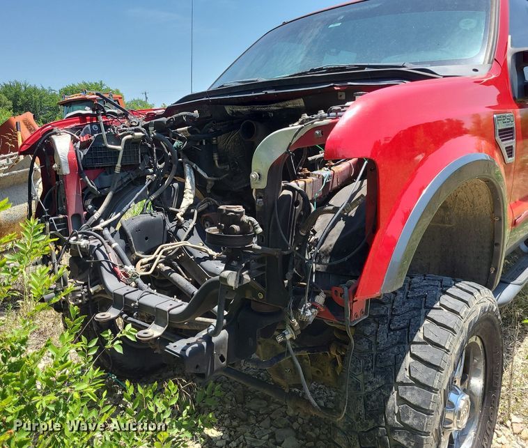 image for item NX9635 2008 Ford F250 Super Duty  Crew Cab pickup truck