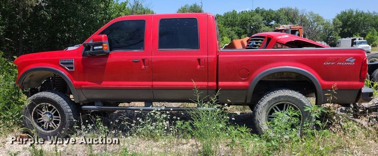 image for item NX9635 2008 Ford F250 Super Duty  Crew Cab pickup truck