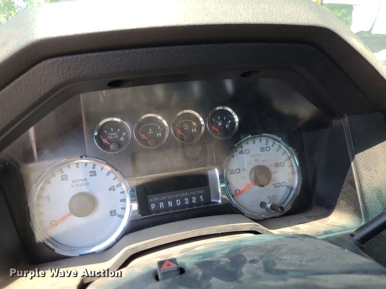 image for item NX9635 2008 Ford F250 Super Duty  Crew Cab pickup truck