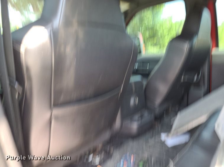 image for item NX9635 2008 Ford F250 Super Duty  Crew Cab pickup truck