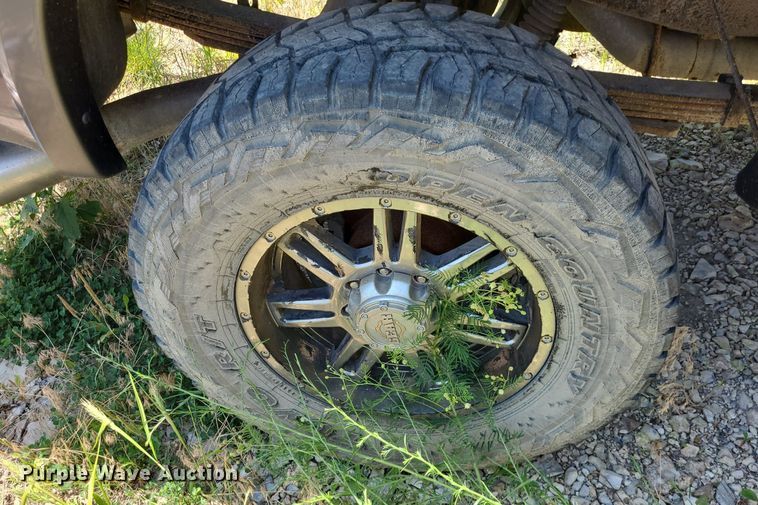 image for item NX9635 2008 Ford F250 Super Duty  Crew Cab pickup truck