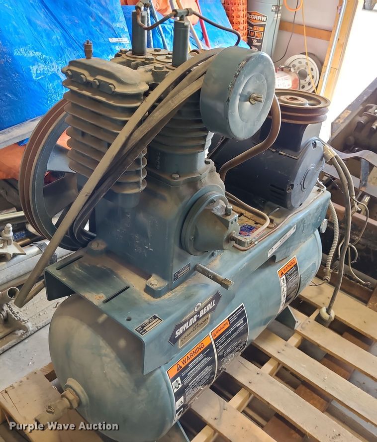 image for item NX9636 Saylor-Beall 705  air compressor