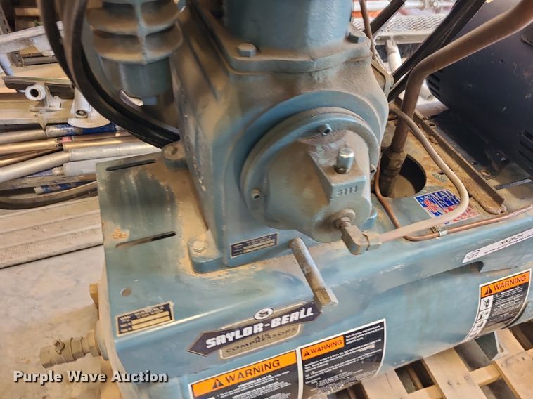 image for item NX9636 Saylor-Beall 705  air compressor