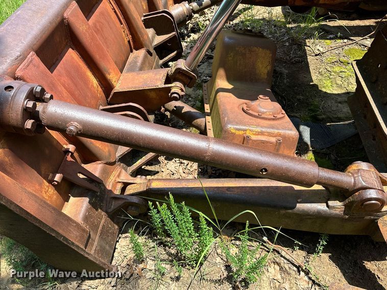 image for item OC9045 Allis-Chalmers HD16  dozer