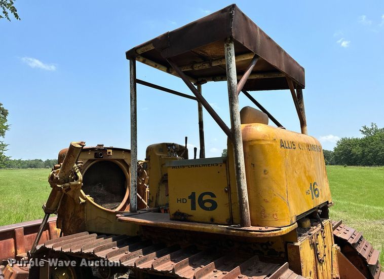 image for item OC9045 Allis-Chalmers HD16  dozer