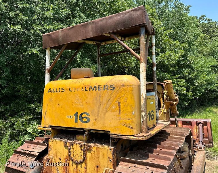 image for item OC9045 Allis-Chalmers HD16  dozer