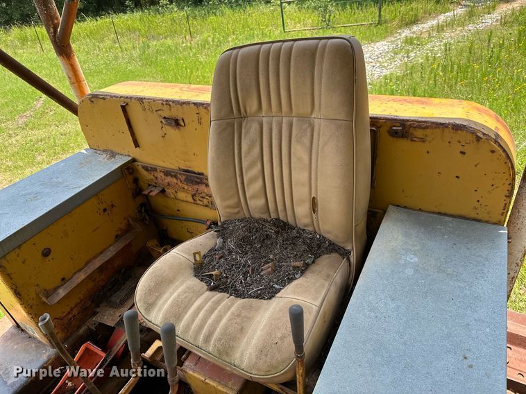 image for item OC9045 Allis-Chalmers HD16  dozer