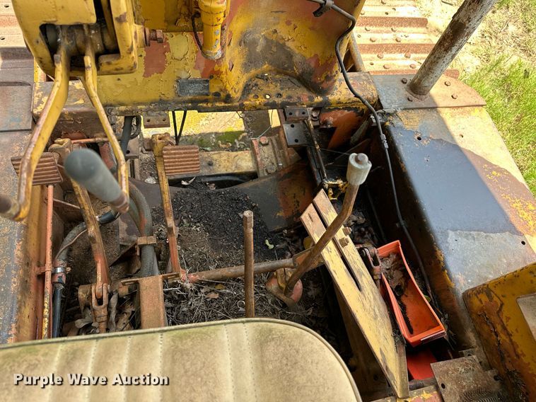 image for item OC9045 Allis-Chalmers HD16  dozer