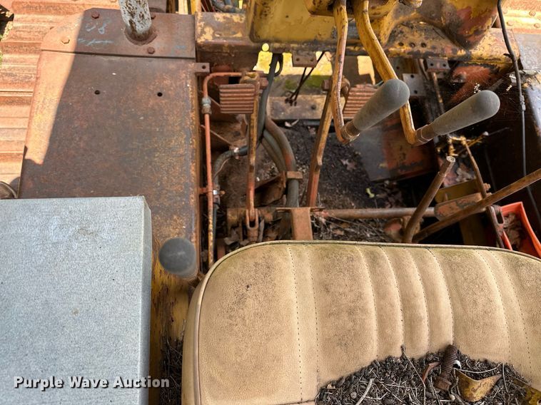 image for item OC9045 Allis-Chalmers HD16  dozer