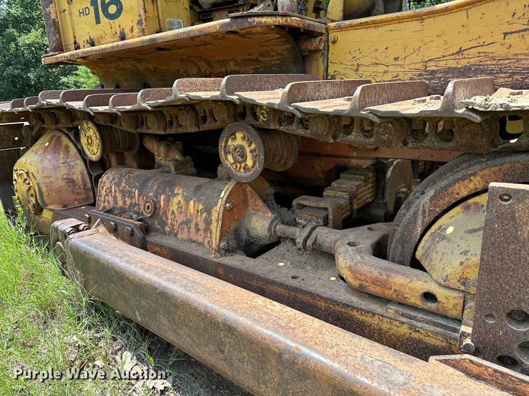 image for item OC9045 Allis-Chalmers HD16  dozer