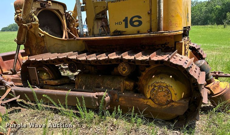 image for item OC9045 Allis-Chalmers HD16  dozer