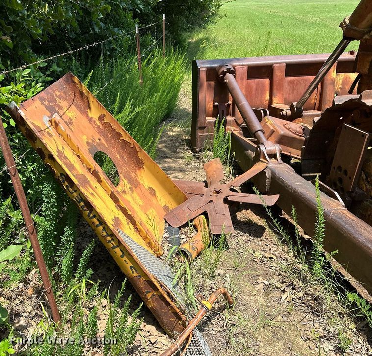 image for item OC9045 Allis-Chalmers HD16  dozer