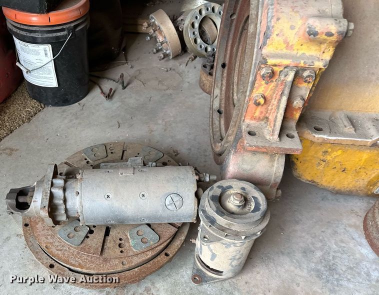 image for item OC9045 Allis-Chalmers HD16  dozer