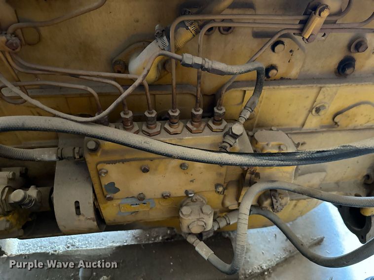 image for item OC9045 Allis-Chalmers HD16  dozer