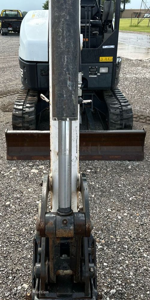 image for item OC9048 2021 Bobcat E32I  mini excavator