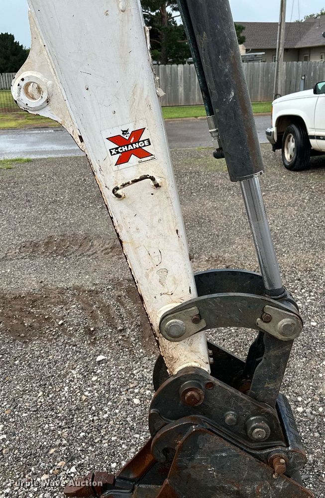 image for item OC9048 2021 Bobcat E32I  mini excavator