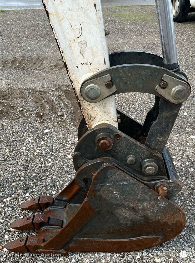 image for item OC9048 2021 Bobcat E32I  mini excavator