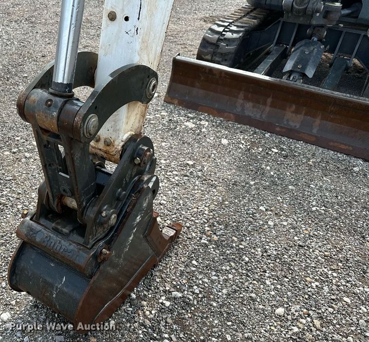 image for item OC9048 2021 Bobcat E32I  mini excavator