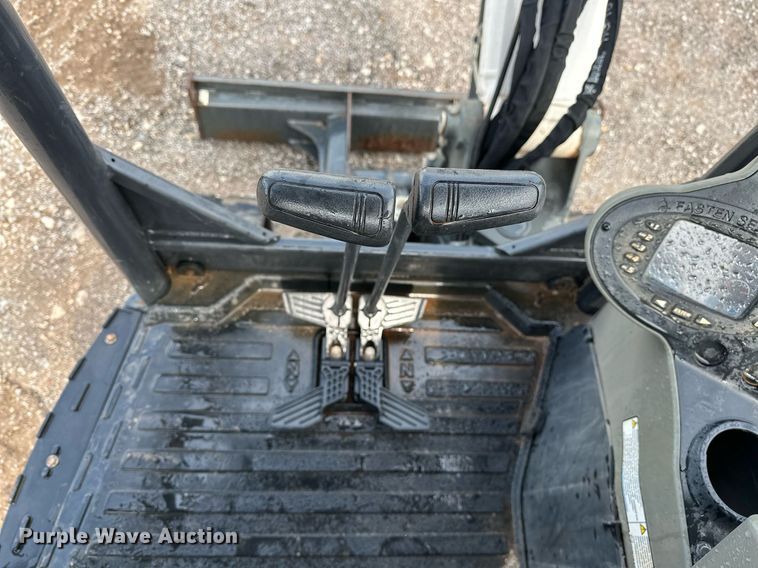 image for item OC9048 2021 Bobcat E32I  mini excavator