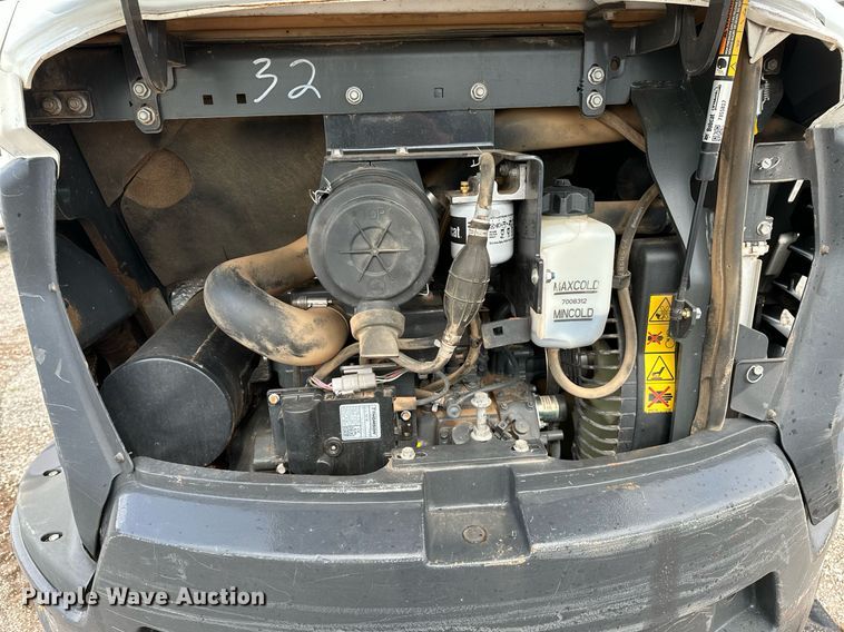 image for item OC9048 2021 Bobcat E32I  mini excavator