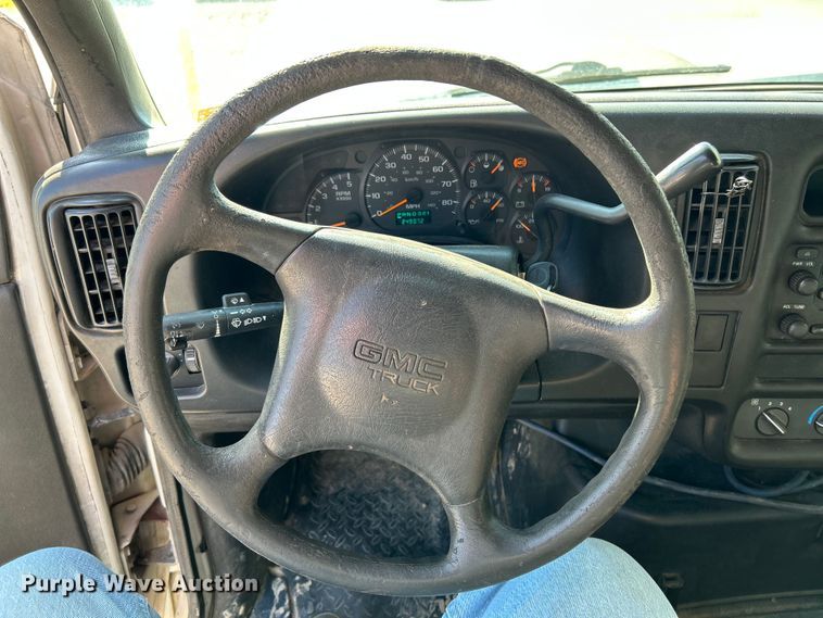 image for item OK9608 2007 GMC C6500  flatbed truck