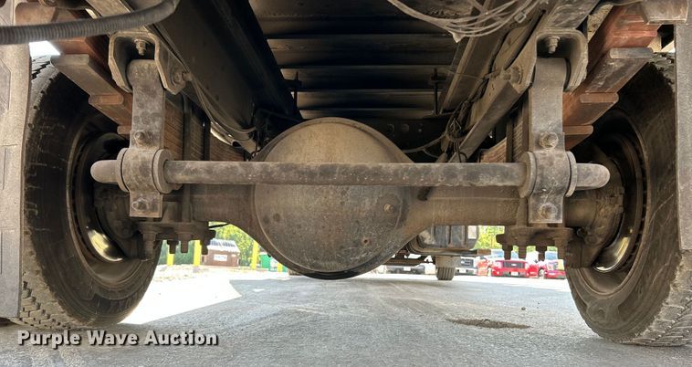 image for item OK9608 2007 GMC C6500  flatbed truck