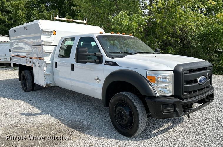 image for item OK9634 2015 Ford F550 Super Duty XL crew cab chipper truck