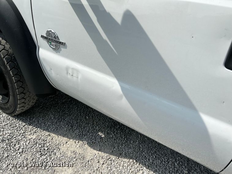 image for item OK9634 2015 Ford F550 Super Duty XL crew cab chipper truck