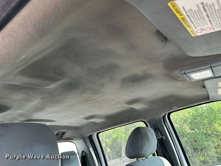 image for item OK9634 2015 Ford F550 Super Duty XL crew cab chipper truck