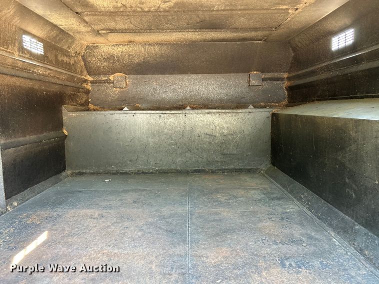 image for item OK9634 2015 Ford F550 Super Duty XL crew cab chipper truck