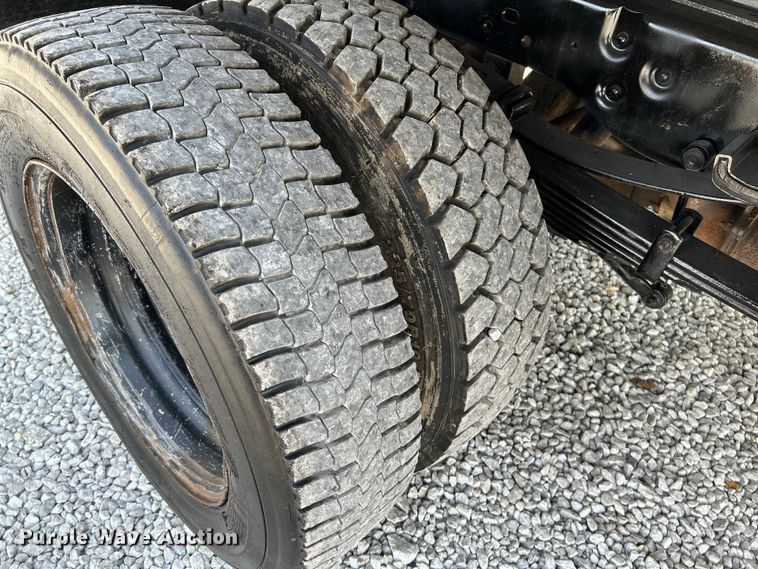 image for item OK9634 2015 Ford F550 Super Duty XL crew cab chipper truck