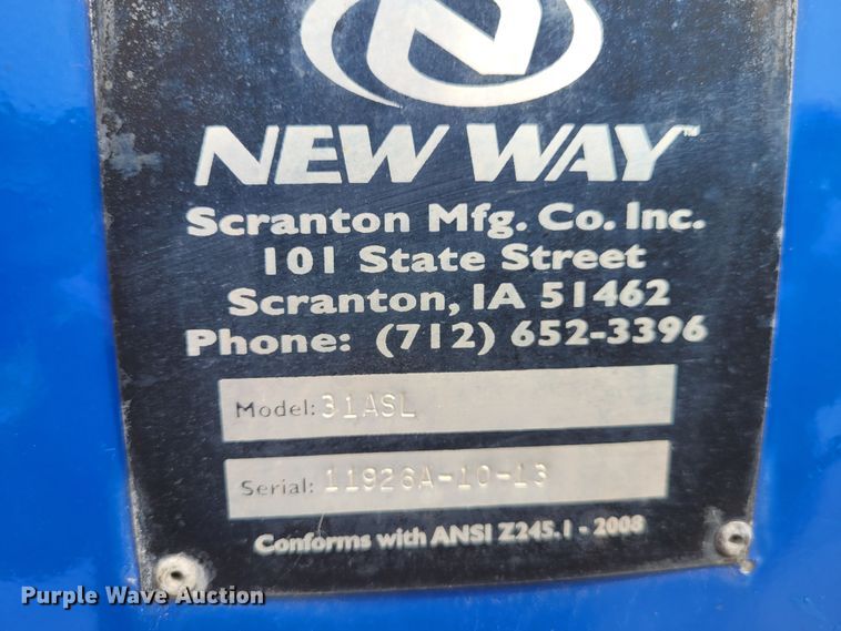 image for item DK1751 2014 Mack LEU613  refuse truck