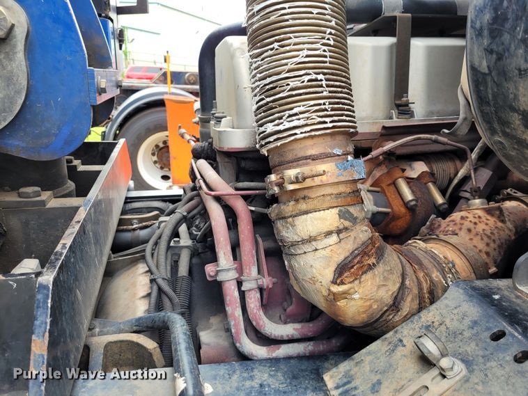 image for item DK1751 2014 Mack LEU613  refuse truck