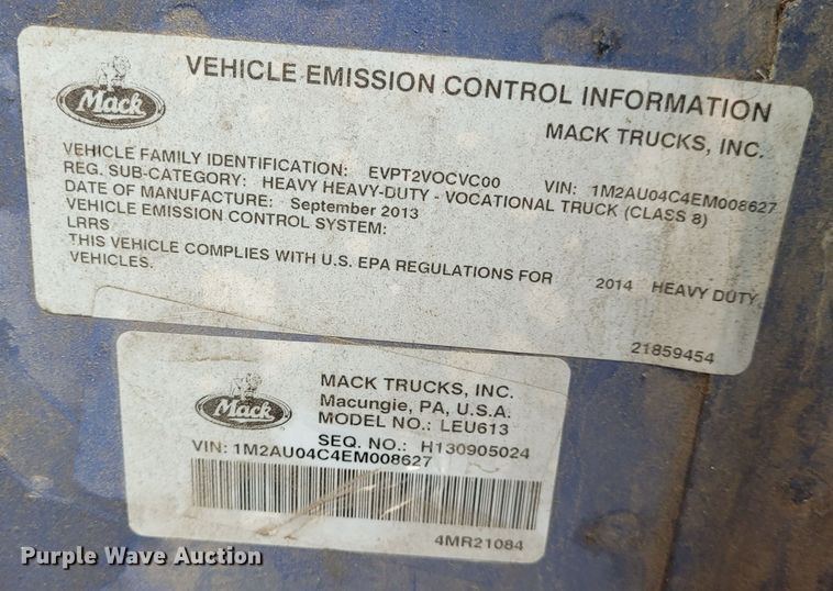 image for item DK1751 2014 Mack LEU613  refuse truck