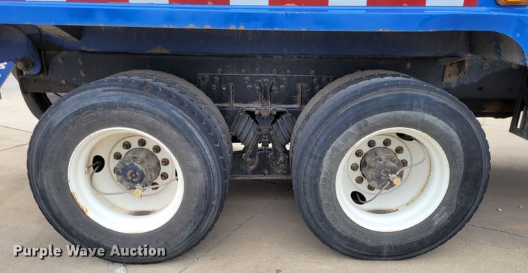 image for item DK1751 2014 Mack LEU613  refuse truck