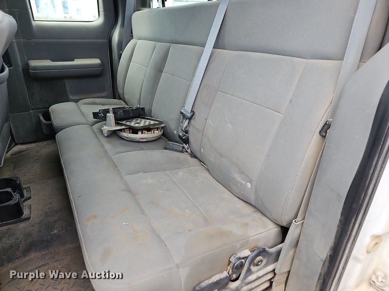 image for item DN8526 2004 Ford F150  SuperCab pickup truck