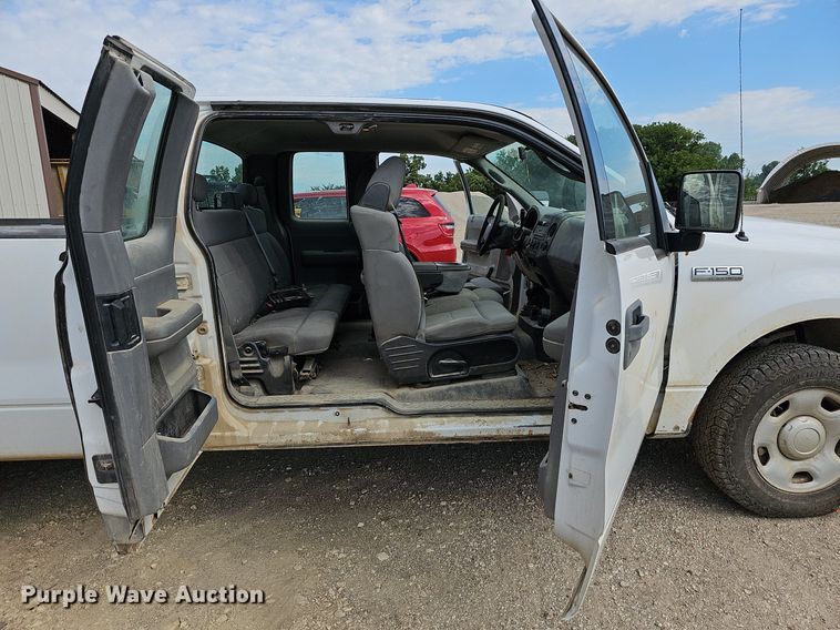 image for item DN8526 2004 Ford F150  SuperCab pickup truck