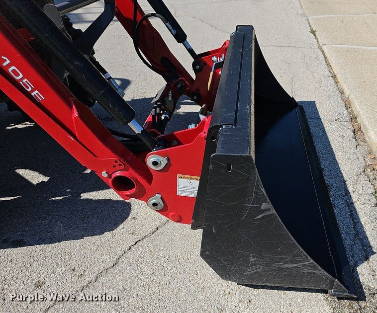 image for item DN8567 2014 Massey Ferguson 1739E  tractor