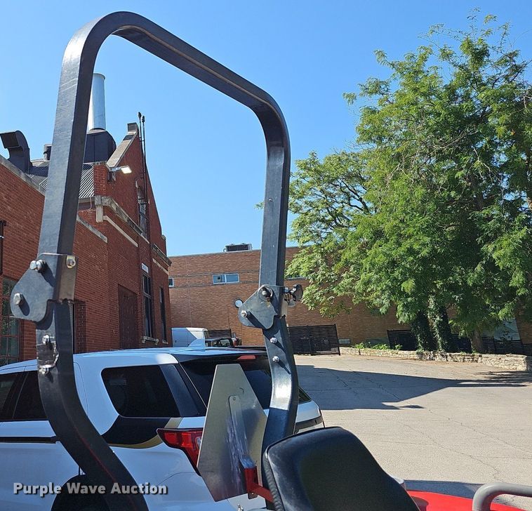 image for item DN8567 2014 Massey Ferguson 1739E  tractor