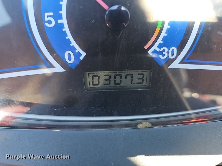 image for item DN8567 2014 Massey Ferguson 1739E  tractor