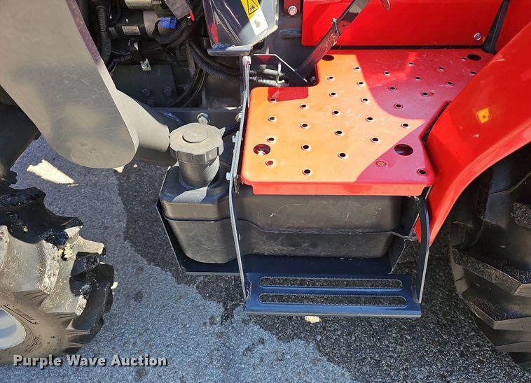 image for item DN8567 2014 Massey Ferguson 1739E  tractor