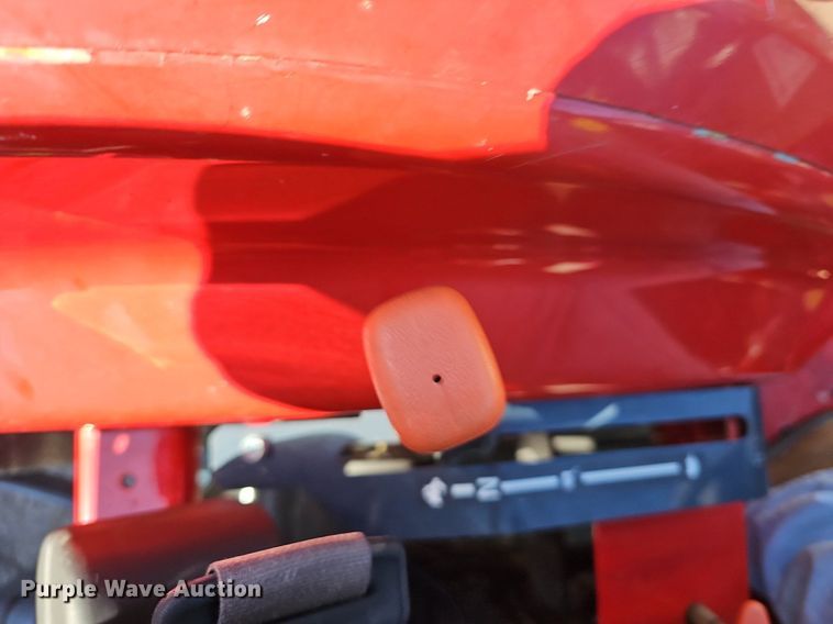 image for item DN8567 2014 Massey Ferguson 1739E  tractor