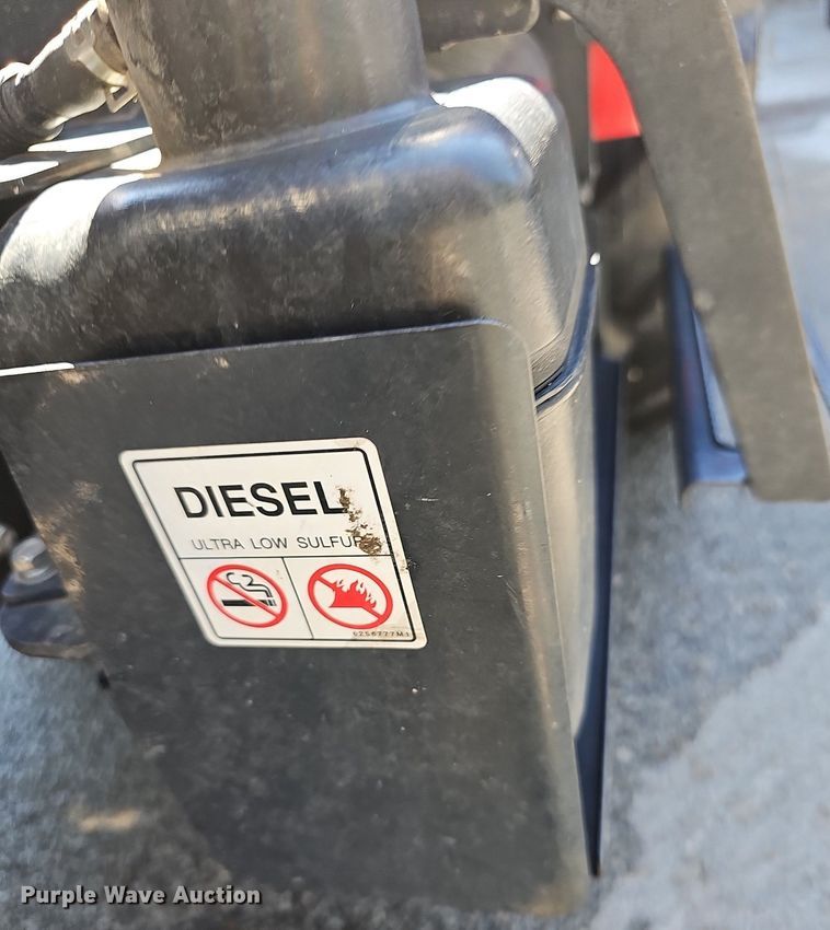 image for item DN8567 2014 Massey Ferguson 1739E  tractor