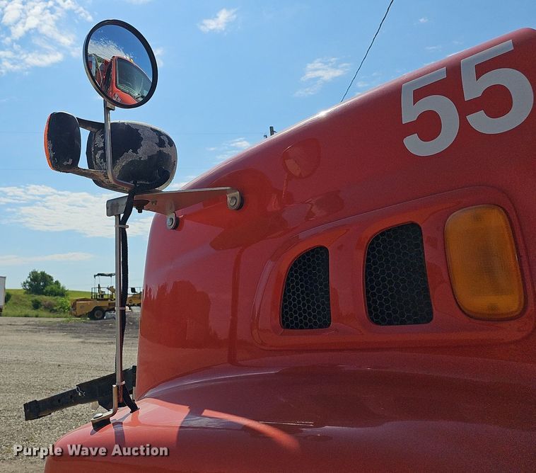 image for item DN8581 2003 Sterling LT7500  dump truck