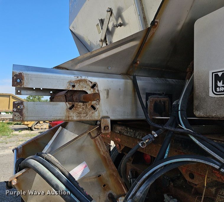 image for item DN8581 2003 Sterling LT7500  dump truck