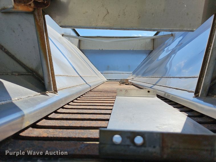 image for item DN8581 2003 Sterling LT7500  dump truck