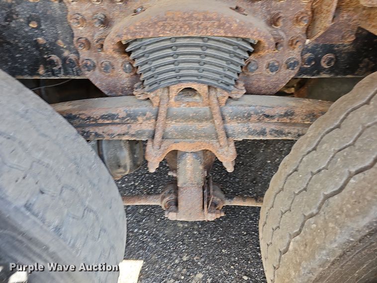 image for item DN8581 2003 Sterling LT7500  dump truck