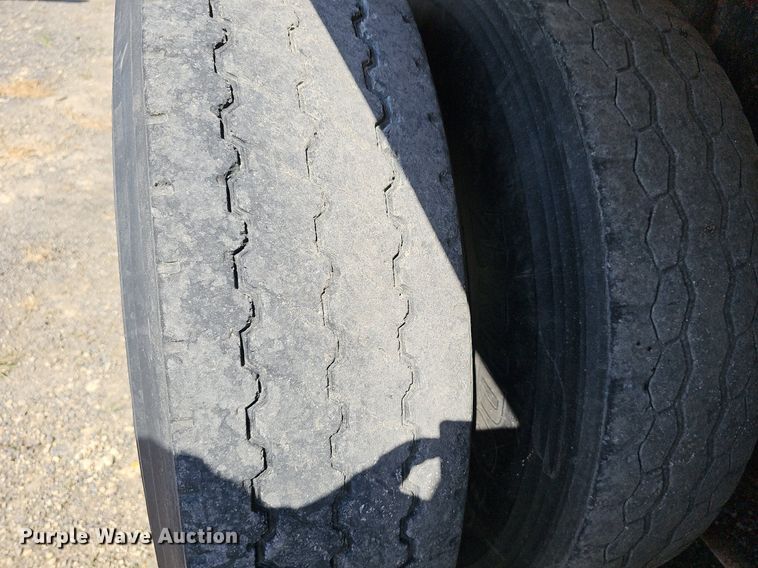 image for item DN8581 2003 Sterling LT7500  dump truck