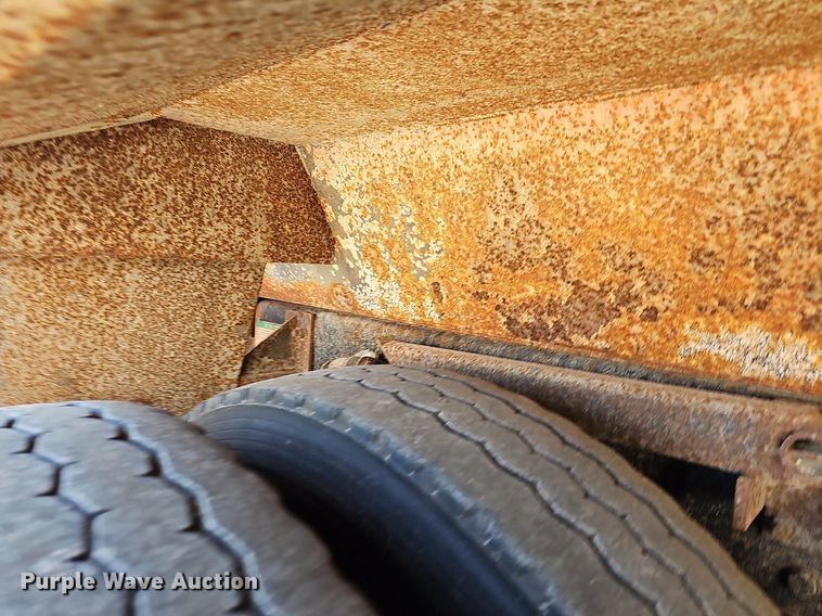 image for item DN8581 2003 Sterling LT7500  dump truck